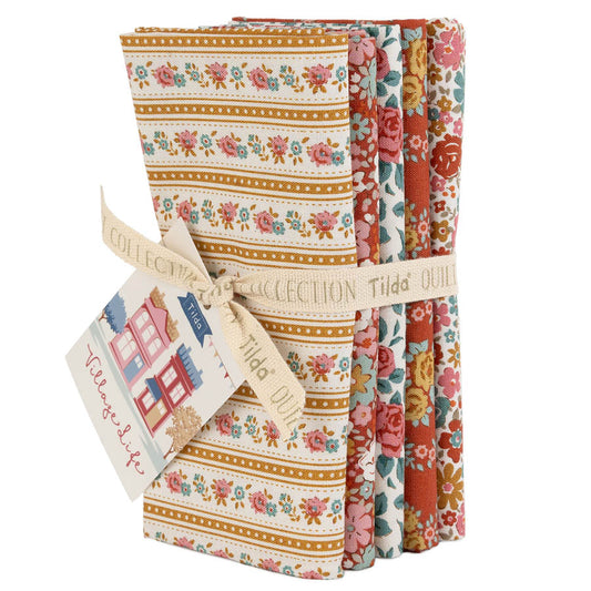 Rust and cream floral and stripe fat quarter bundle, 5 fabric squares stacked