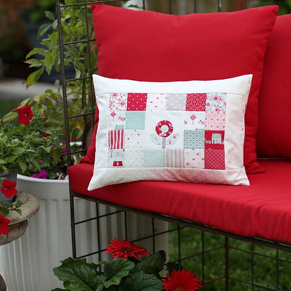 Free Mini Charm Hello Summer Pillow PDF Pattern