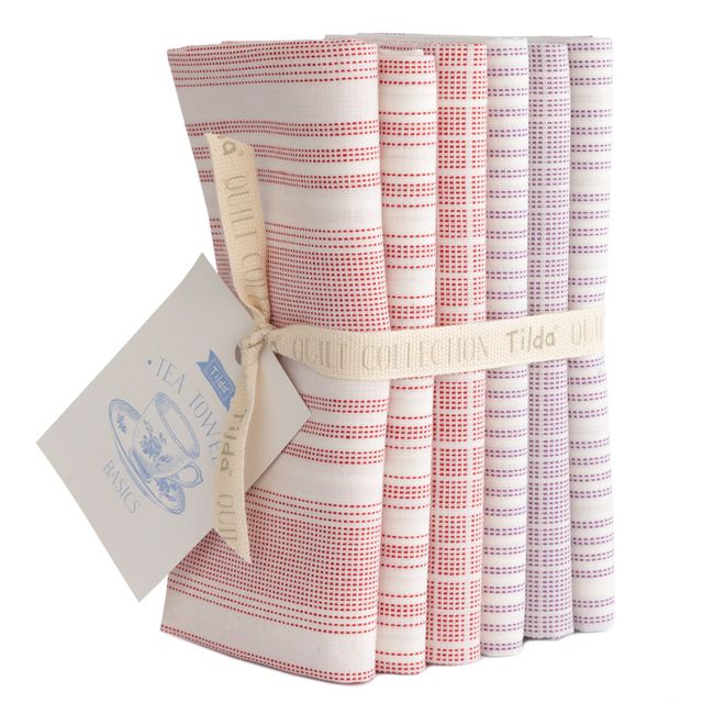 Tilda Red Purple Woven Fat Quarter Bundle featuring rich berry and woven inspired quilting fabrics
